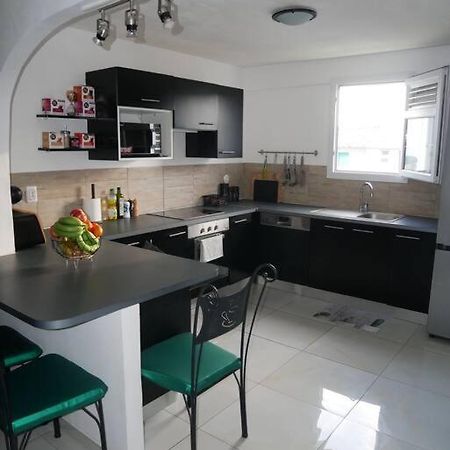 Appartamento Chez Steph Fort-de-France Esterno foto